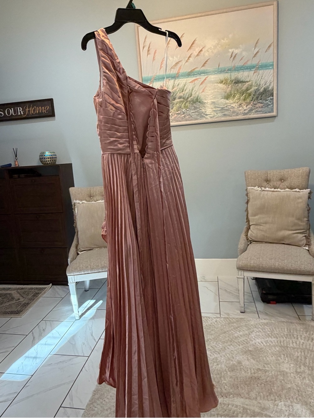 Elegant One-Shoulder Rose Evening Gown